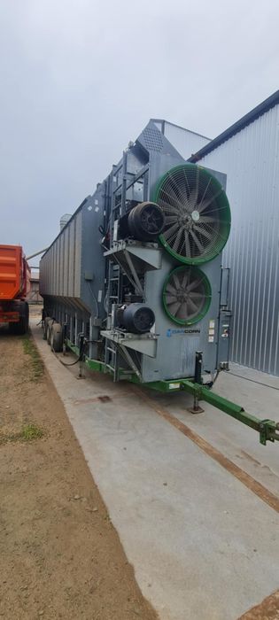 Suszarnia do zboża i kukurydzy Sukup Farm Fans GSI LPG 30m3