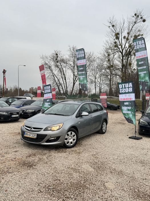 Na Sprzedaż Opel Astra 1.6LPG/automat/bez rdzy/zadbany/klima/zamiana