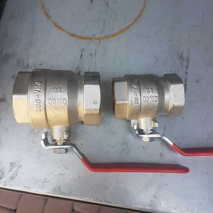Filtr skośny 2" DN50. Zawór kulowy 2" DN50