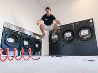 Máquinas de lavar e secar self service