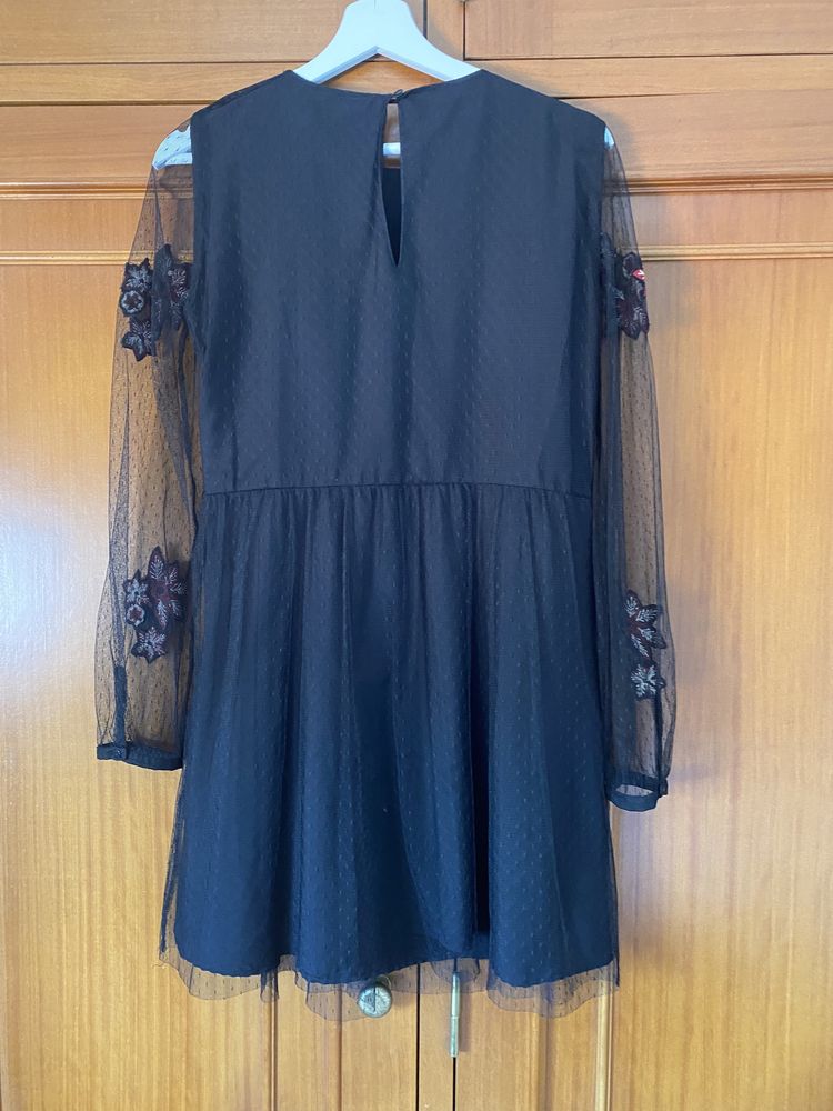 Vestido tule preto zara