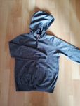Sweter r. 134 chłopięcy