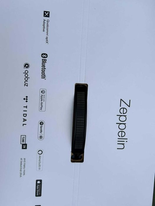 SoundcoreMotion Ubooml ZeppelinBowers