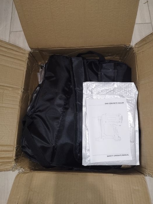 Газовий монтажний пістолет 110джоулей GAS50