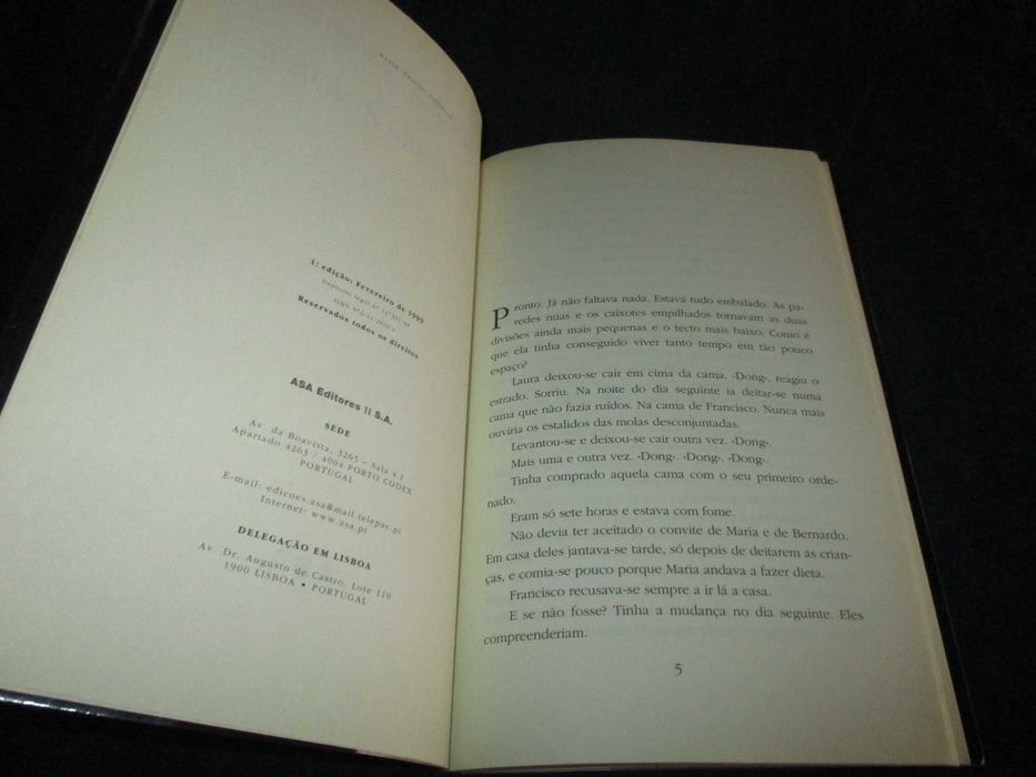 Livro Sexta-Feira à Noite Emmanuèle Bernheim