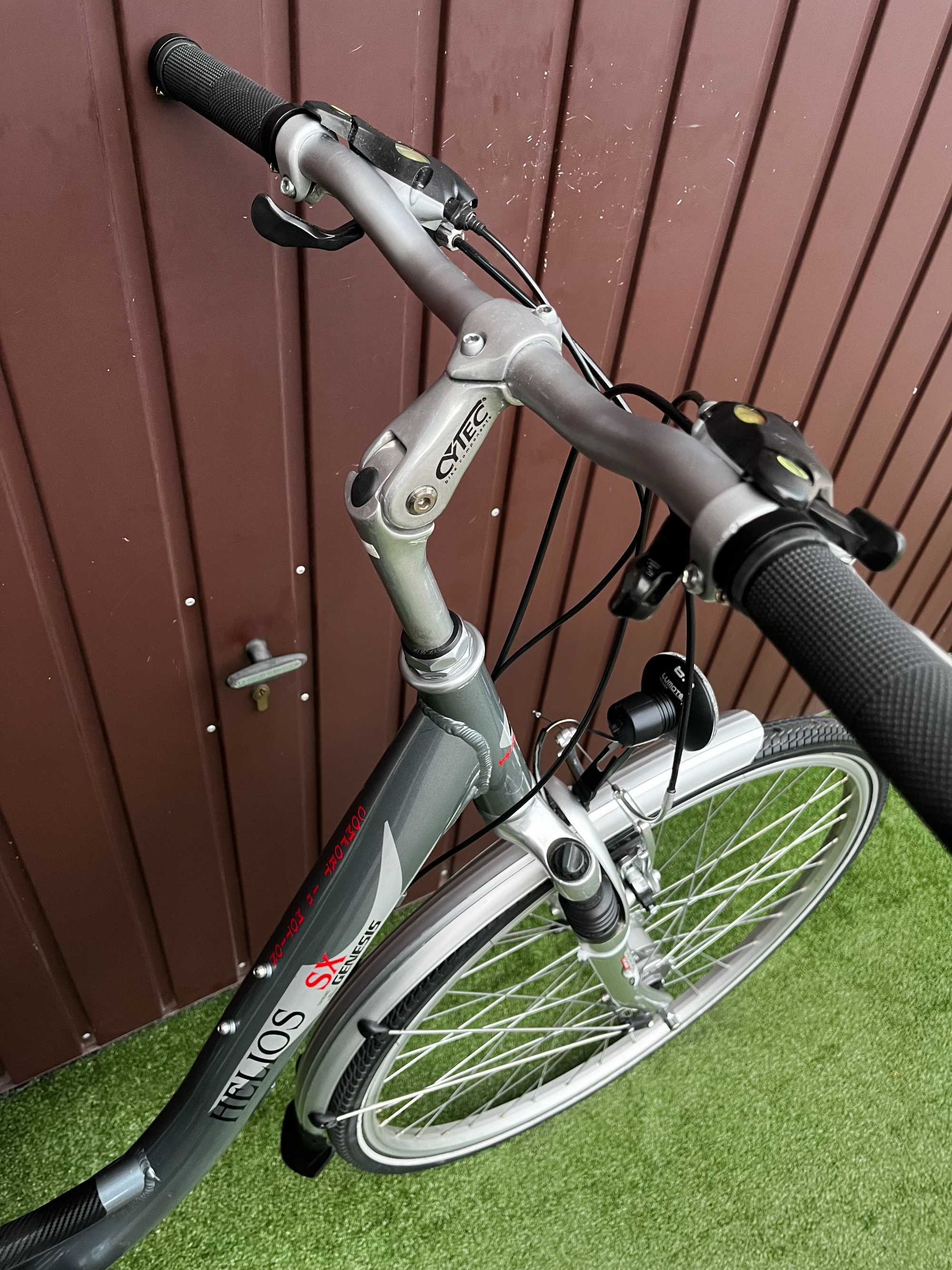 Rower GENESIS HELIOS SX/alu./amor./prądnica/koła 28"/Shimano ACERA