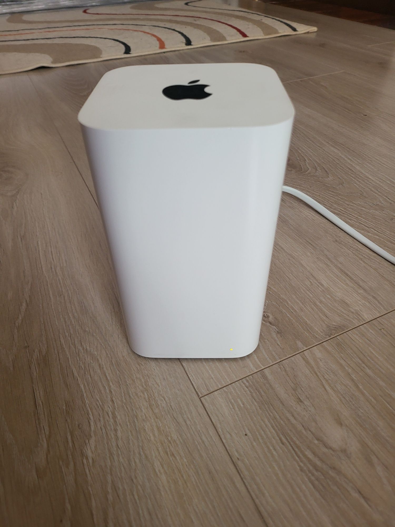 Apple Airport Extreme A1521 потужний wifi маршрутизатор
