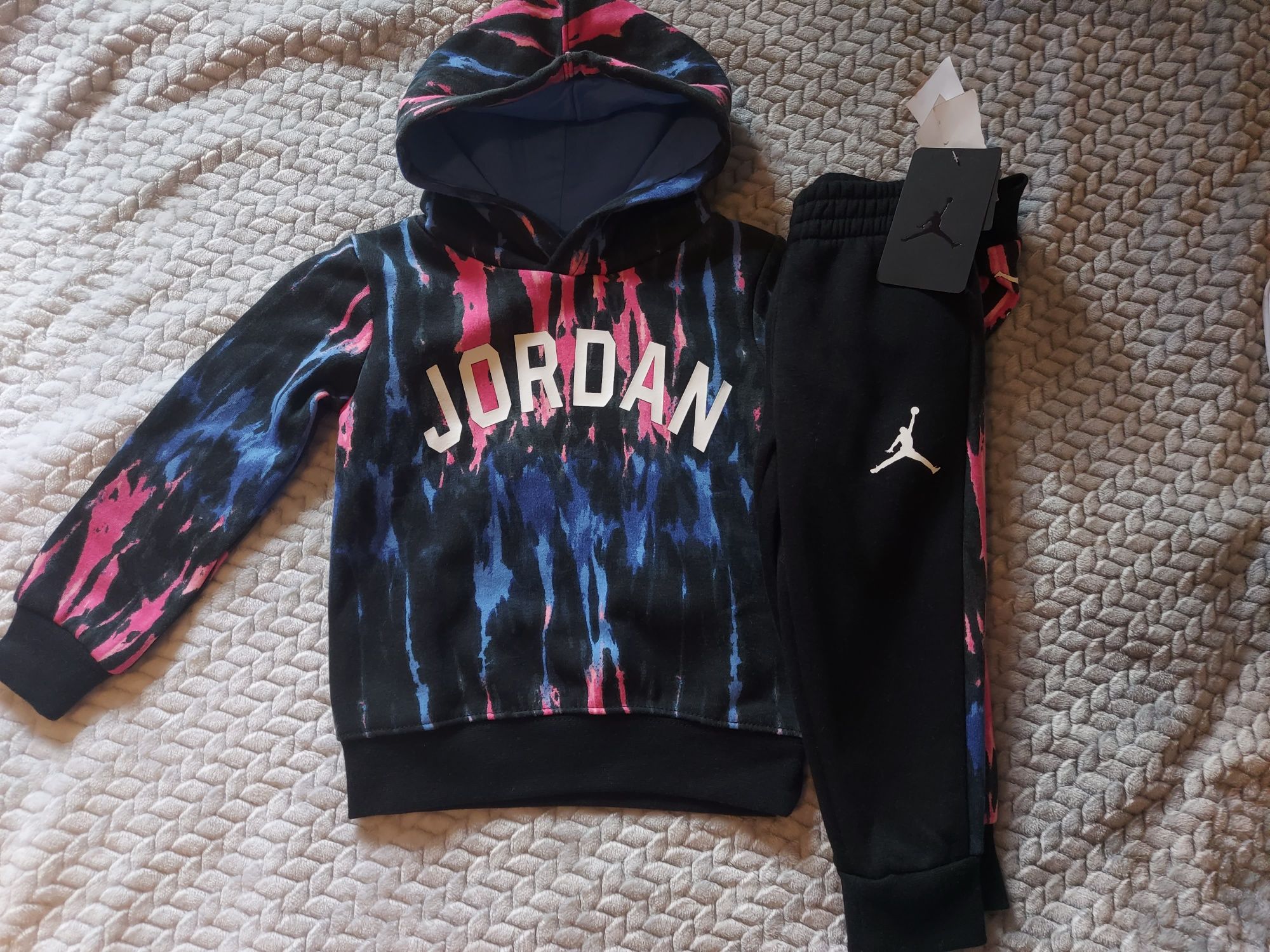 Фирменный оригинал спортивный костюм Jordan Nike