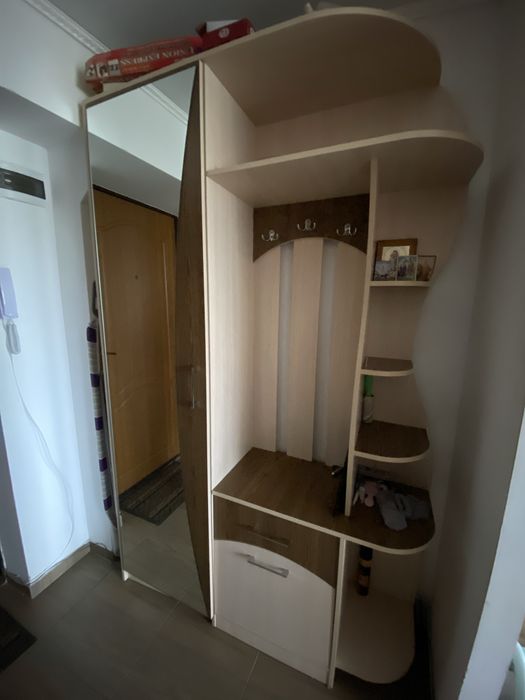 Продається передпокій/шафа