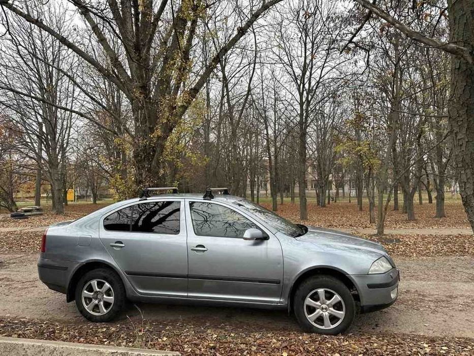 Нерозмитнені авто