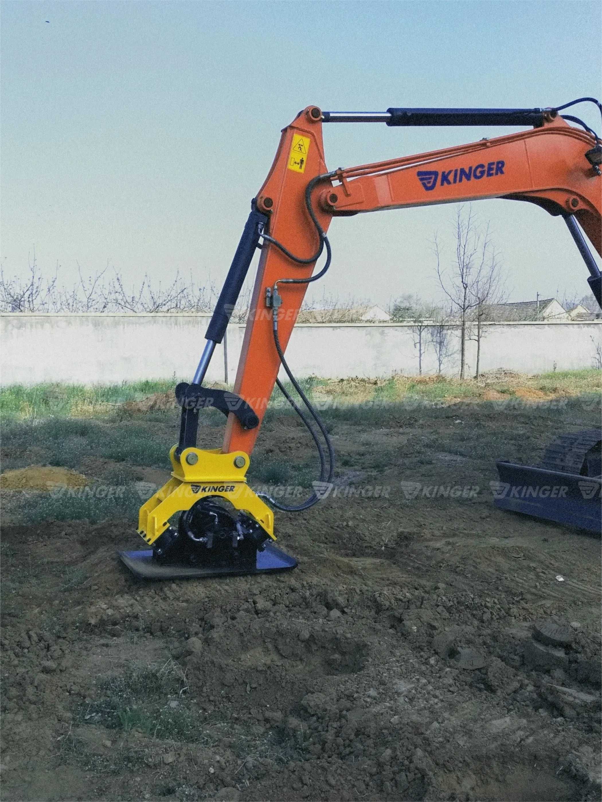 Zagęszczarka płytowa hydrauliczna KINGER PC04 295kg do koparki 4-10 t