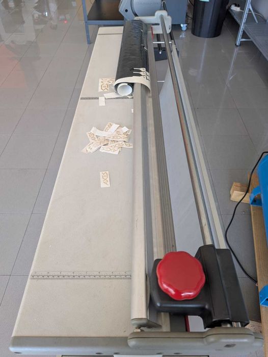 Guilhotina TRIM 130 NEOLT