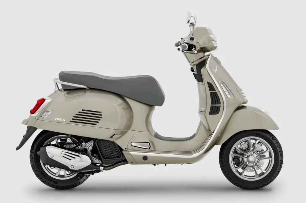 Vespa Gts 125 Rok Prod Zarejestrowany 0 Km Przebiegu Dostępne