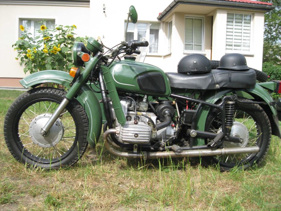 Ural 650 Dniepr motocykl z wózkiem bocznym - przebieg 8147km