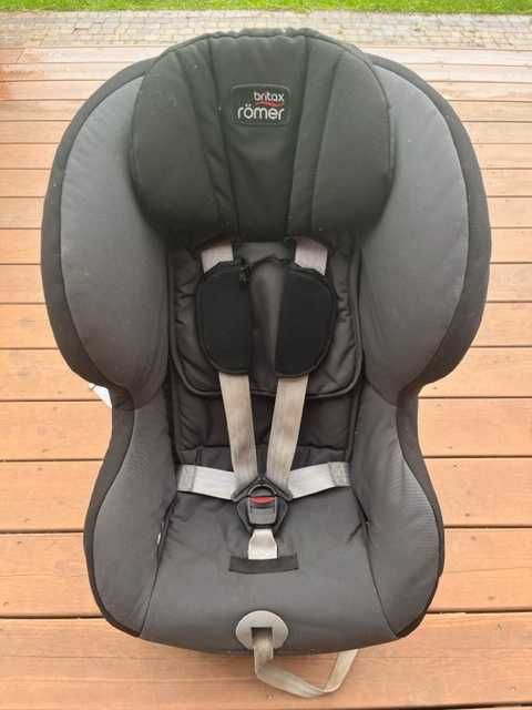 Fotelik Britax Romer Max-Way 9-25kg RWF tyłem do kierunku jazdy