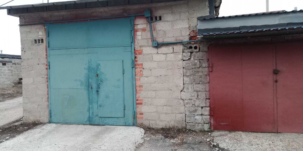 Сдам гараж ГК  на роганском , Только звонить