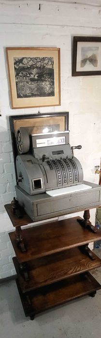 Piękna stara kasa National Berlin Fiskalna