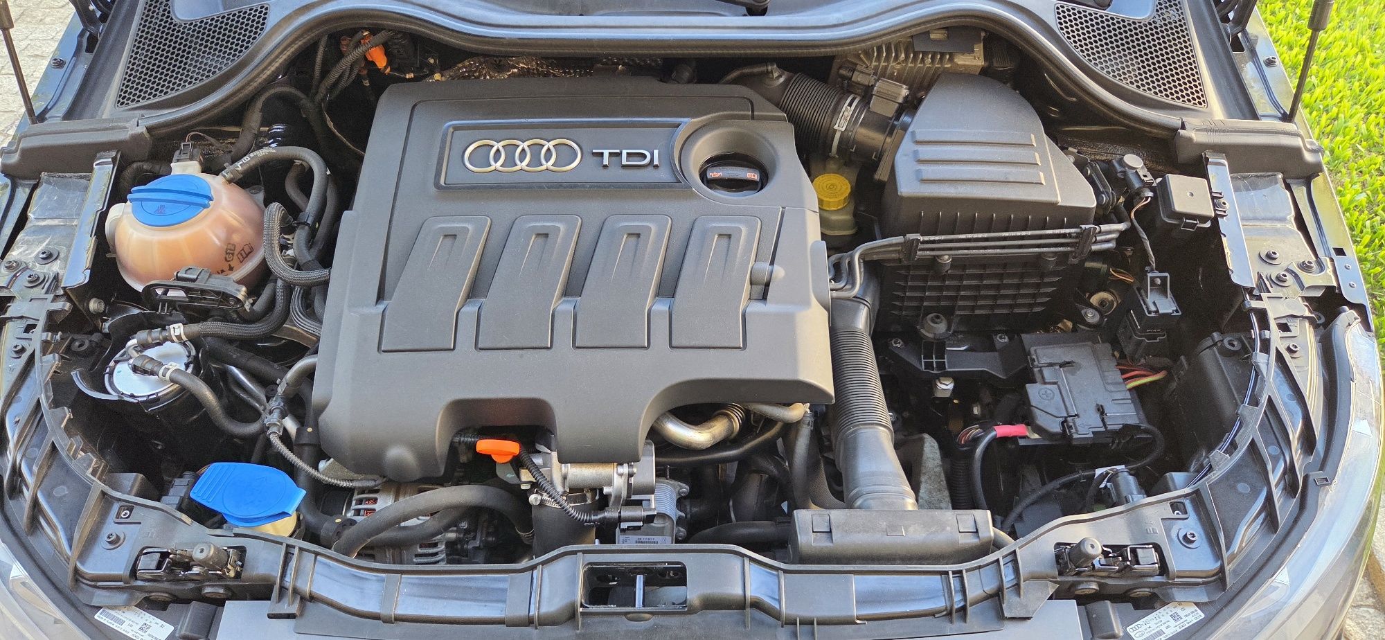 Vendo Audi A1 sportback 1.6, 90cv (diesel)