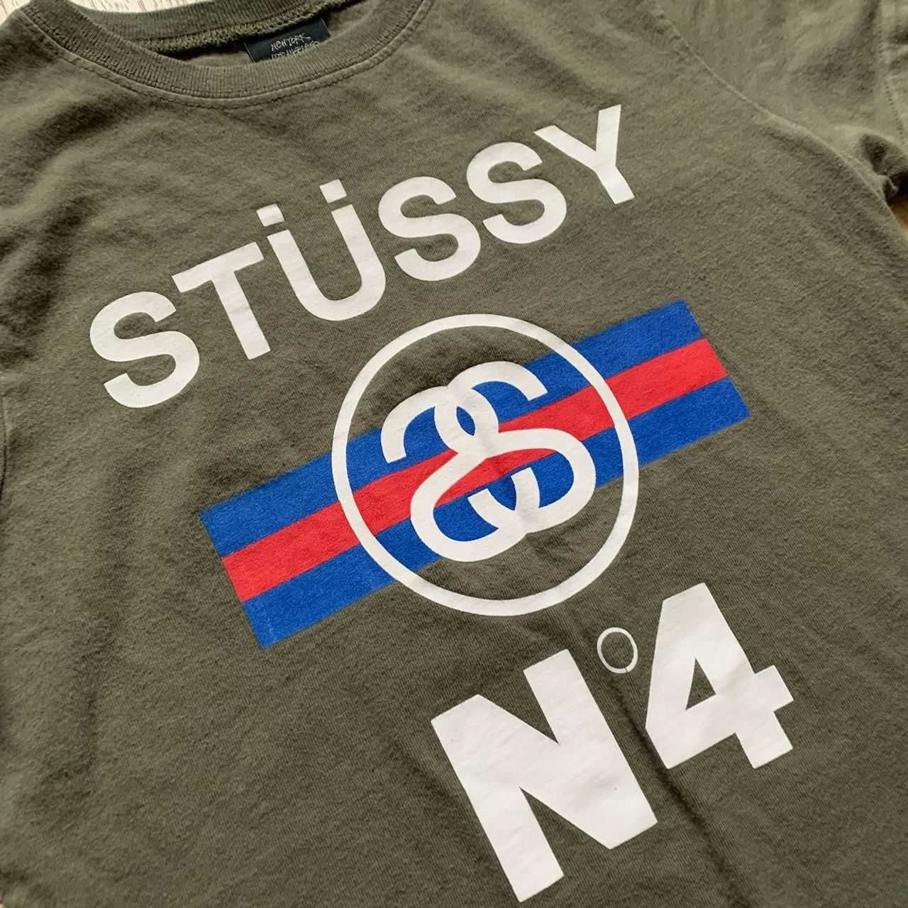 Жіноча футболка Stussy