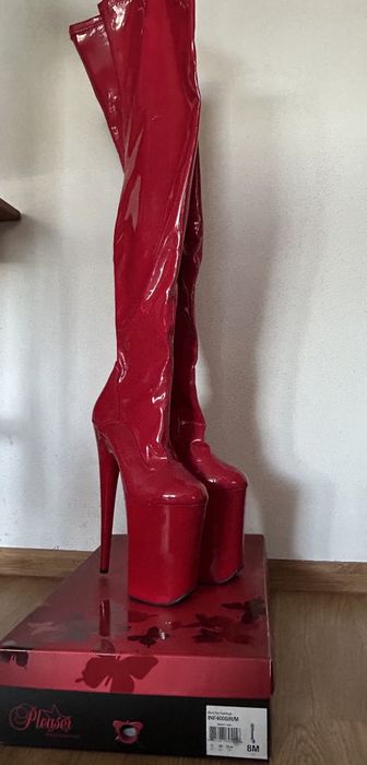 Buty kozaki szpilki Pleaser