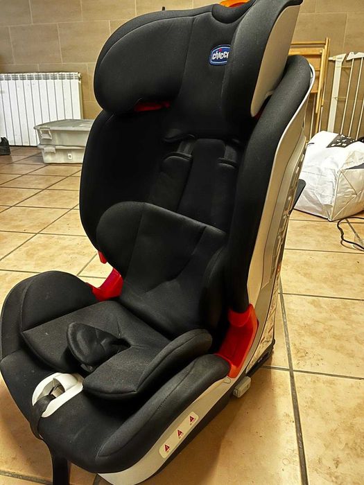 Cadeira Auto Chicco YOUniverse Fix (Grupos 1/2/3 – 9 a 36 kg)