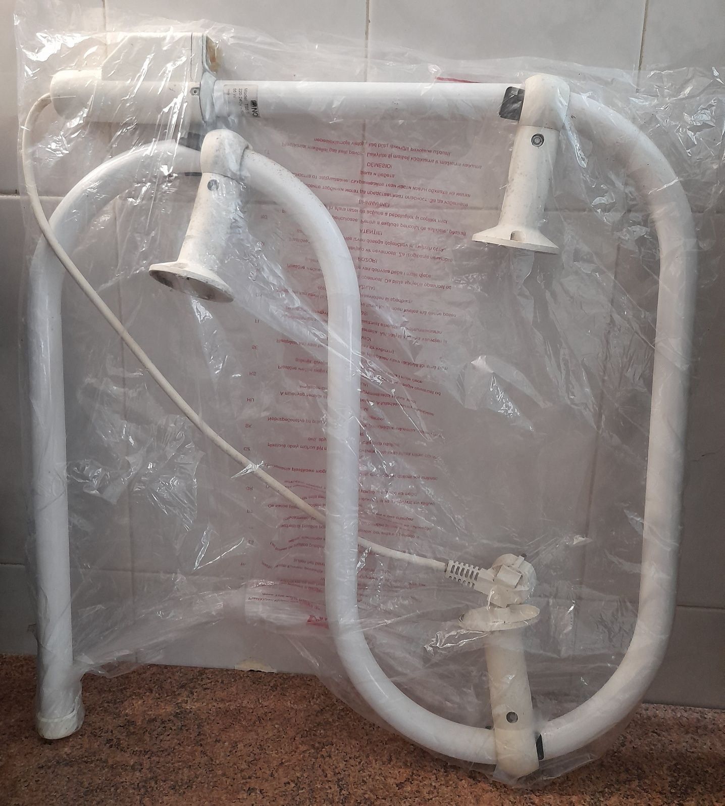 Toalheiro eléctrico 55W