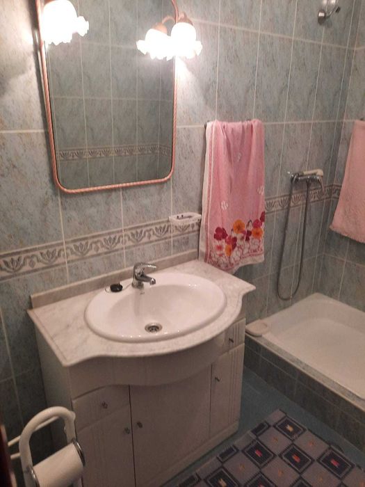 Quarto para arrendar no centro de Oliveira de Azeméis