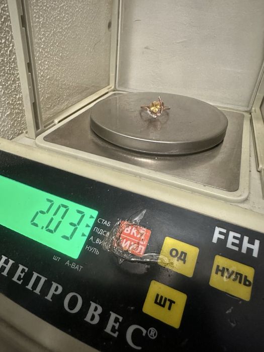 Кольцо золотое 585, р.19 вес 2,03 каблучка
