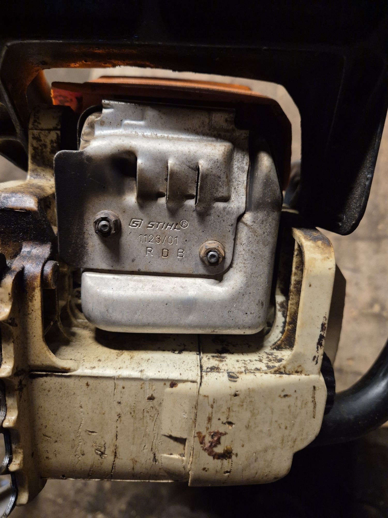 Piła  łańcuchowa  Stihl 023
