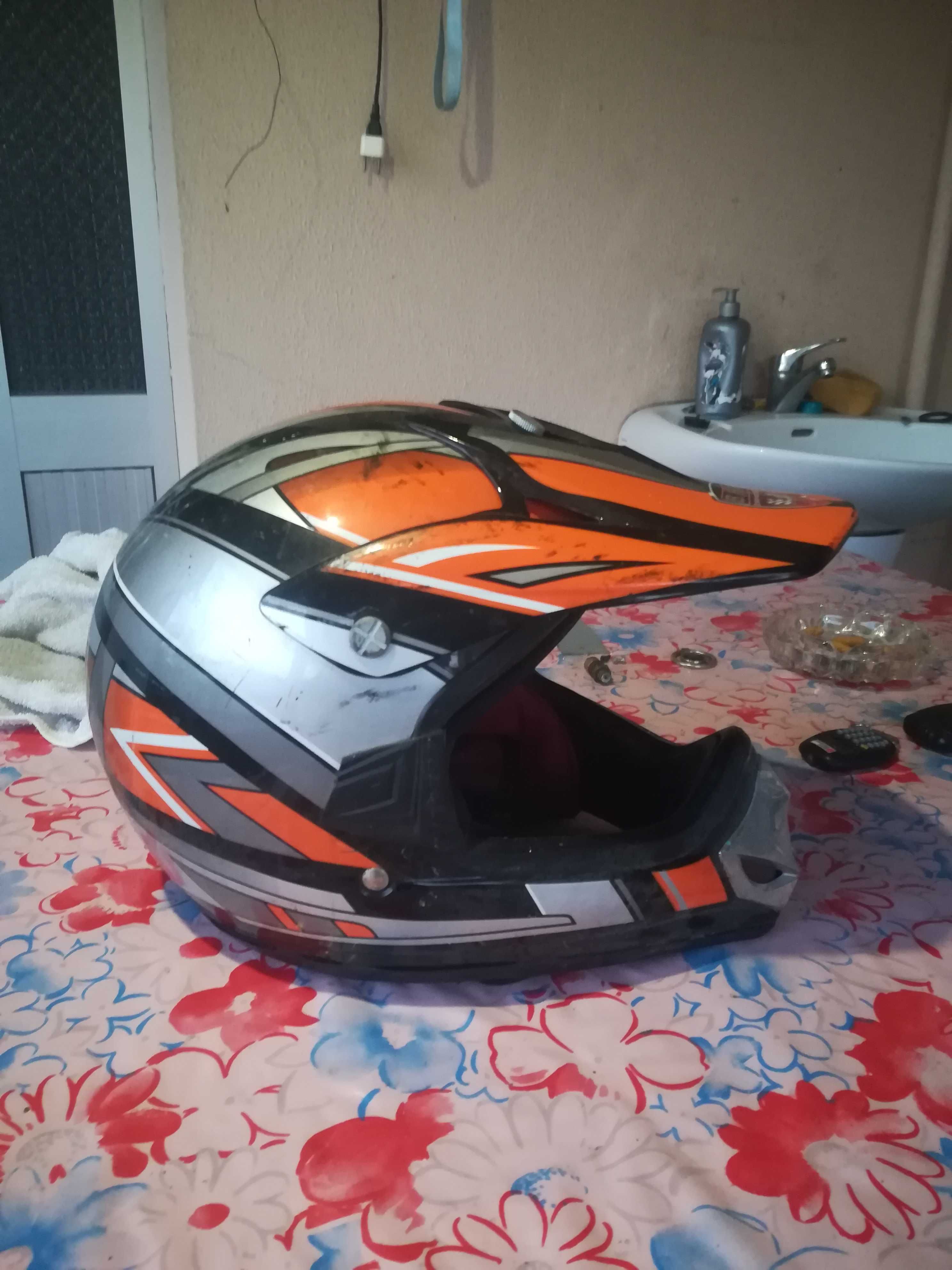 Capacete de cross de criança