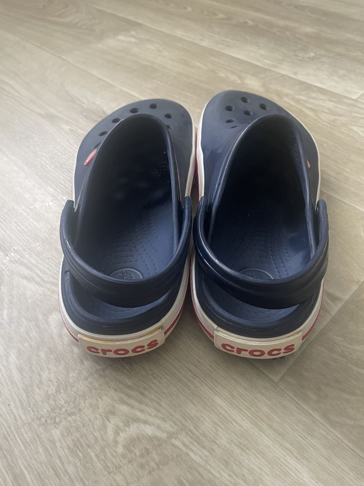Продам дитячі Crocs