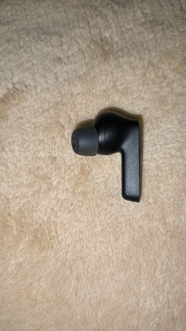 Навушники вакуумні JBL TUNE BEAM Black