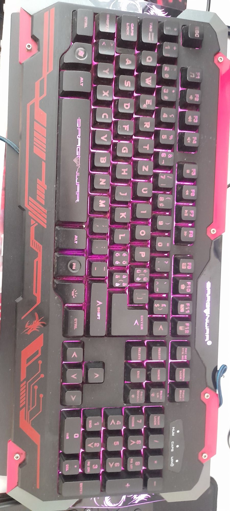 Teclado com leds