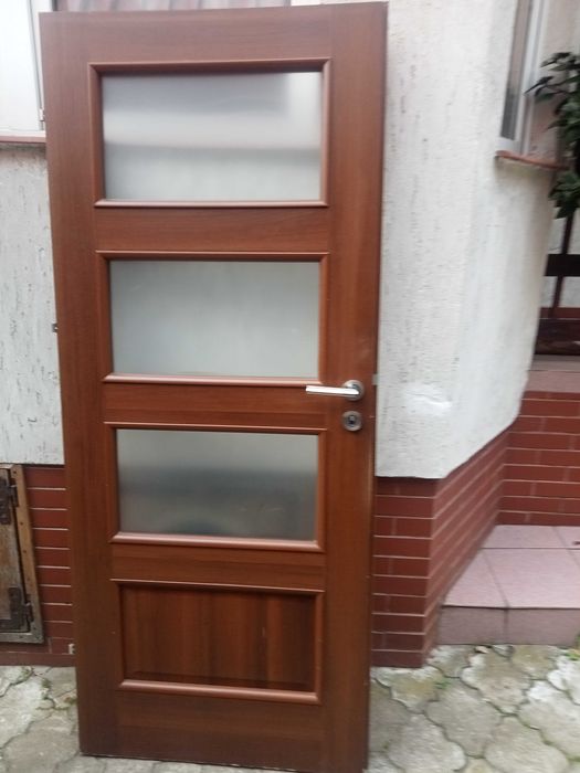 drzwi wewnętrzne 80 cm