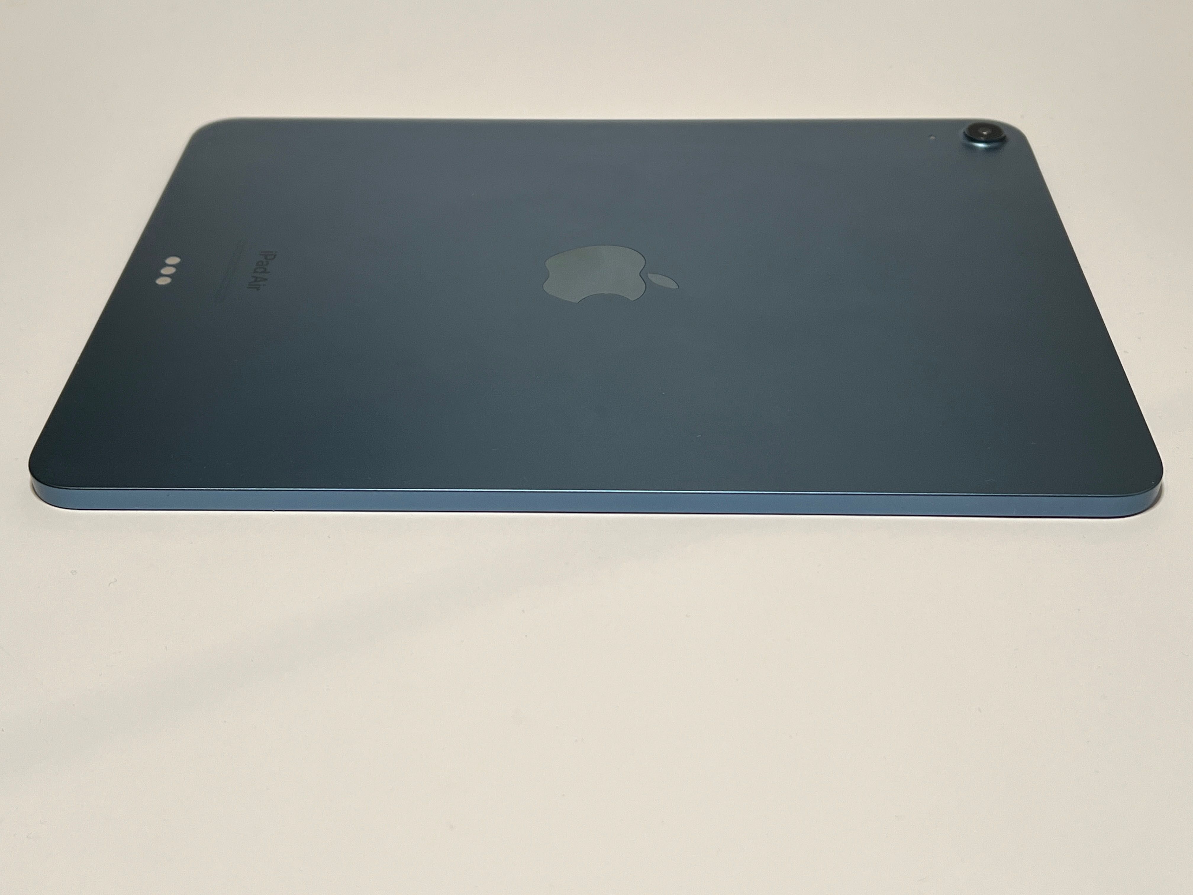 Apple iPad Air 5Gen M1 2022 256GB Blue Батарея 100%