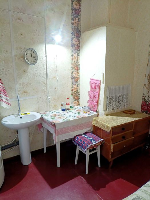 Сдам 2-ком квартиру пгт. Ворзель ул. Кленовая, паркоместо, газ, этаж 1