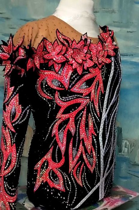 Купальник для художественной гимнастики