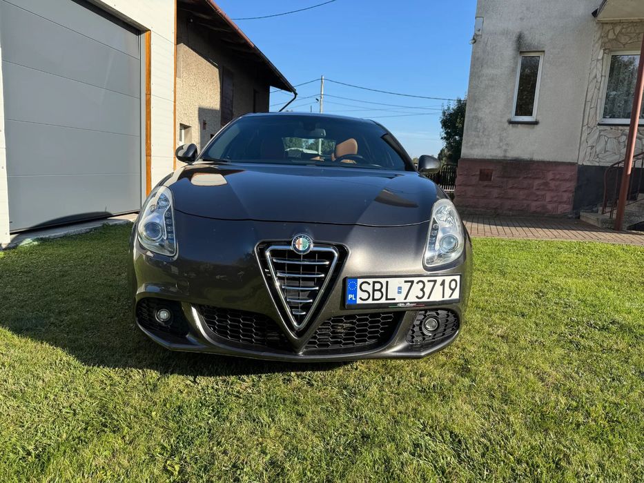 Alfa Romeo Giulietta Alfa Romeo Gulietta 2.0 JTDm