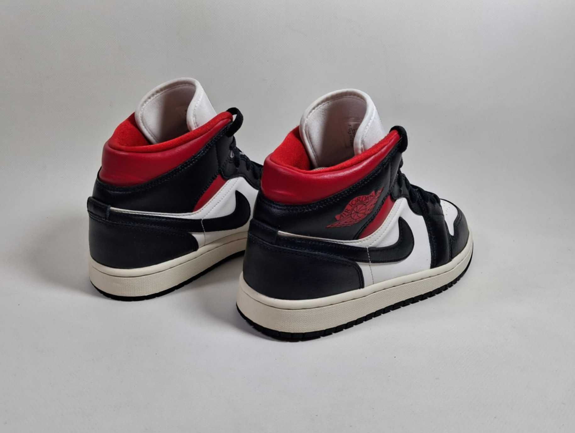 Кроссовки Nike Air Jordan Retro 1 Mid (р 42) Мужские Кожаные Оригинал