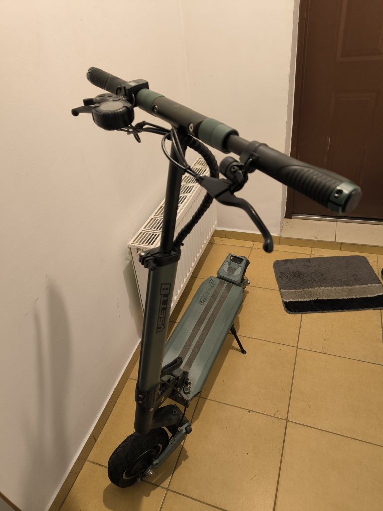 Hulajnoga elektryczna Vsett8
