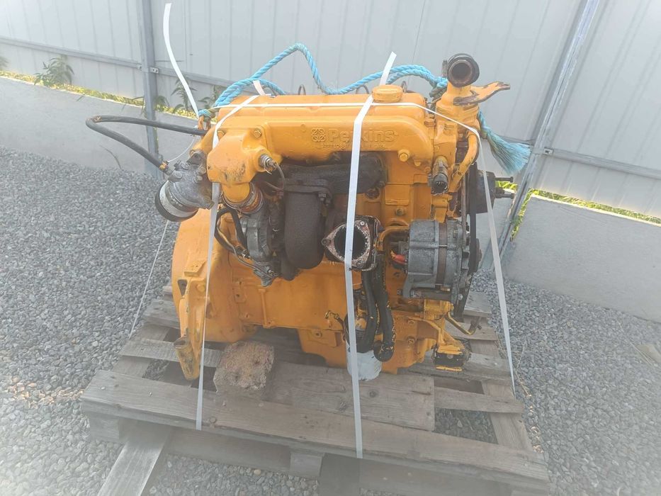 Perkins T4.236 T Turbo silnik JCB MF Massey Ferguson 3060