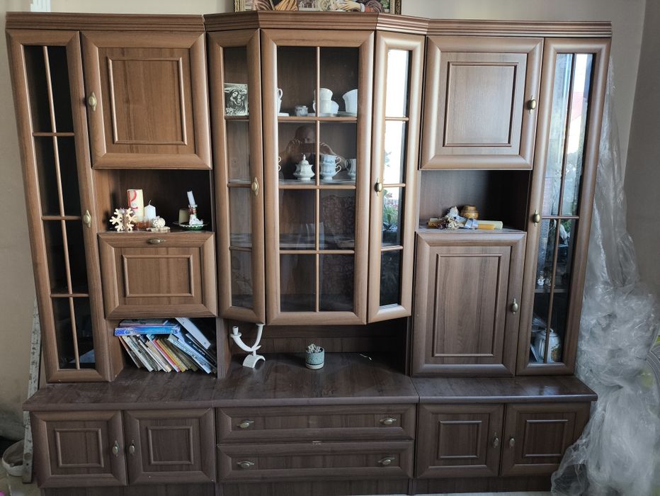 Стінка для вітальні