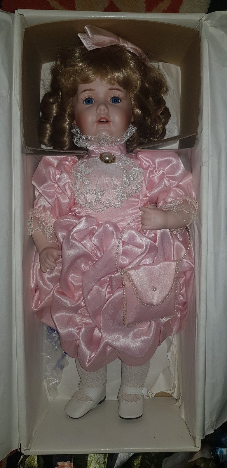 Кукла Court of Dolls Miss Hilda