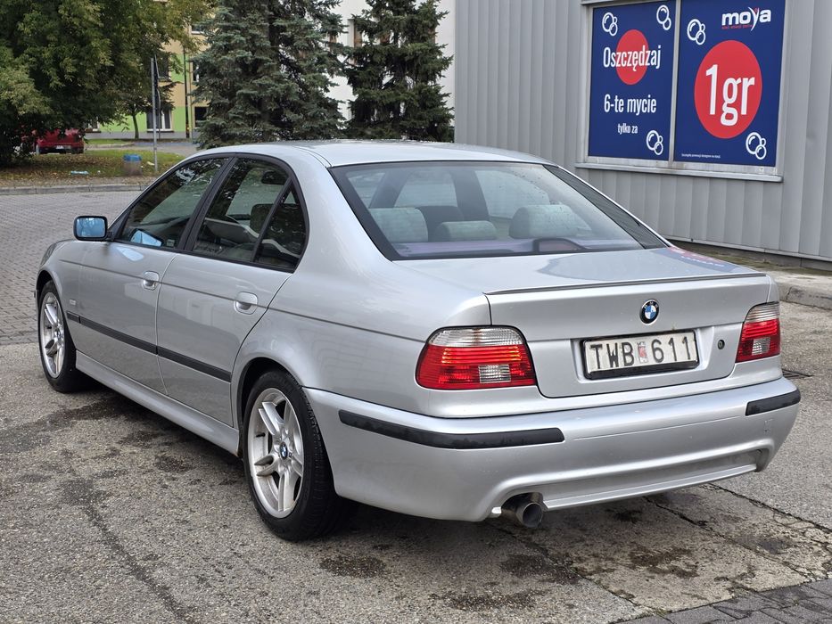 BMW 525i m sport mały przebieg
