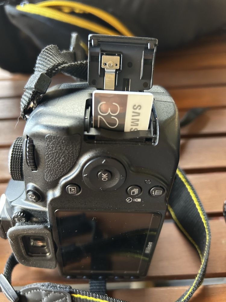 Nikon D3200 com 2 Objetivas