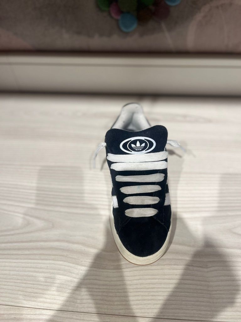 Buty oryginalne adidas Campus r. 40 2/3