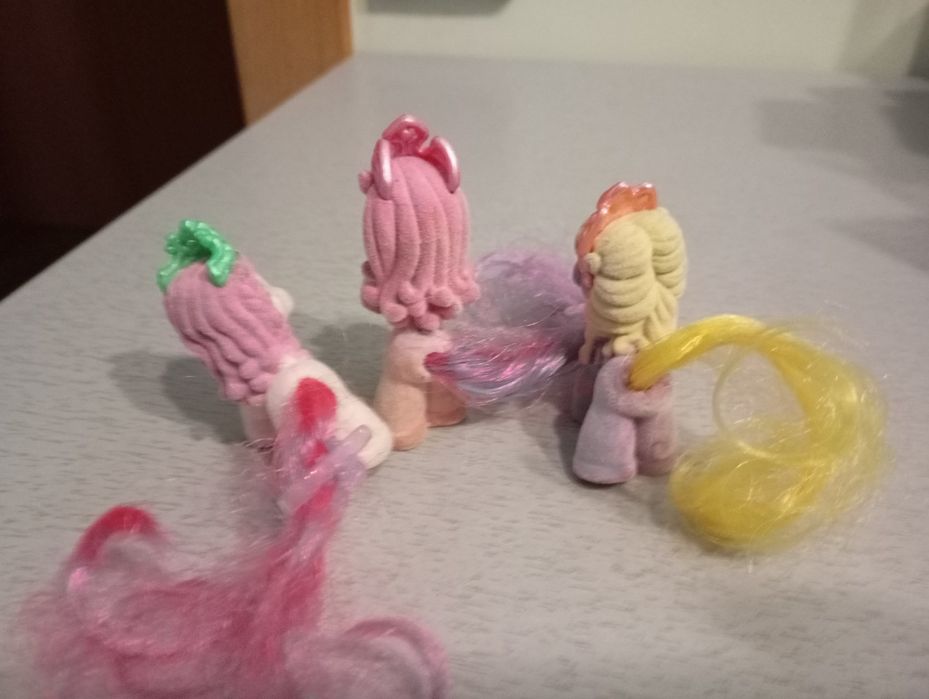 Unicórnios miniaturas