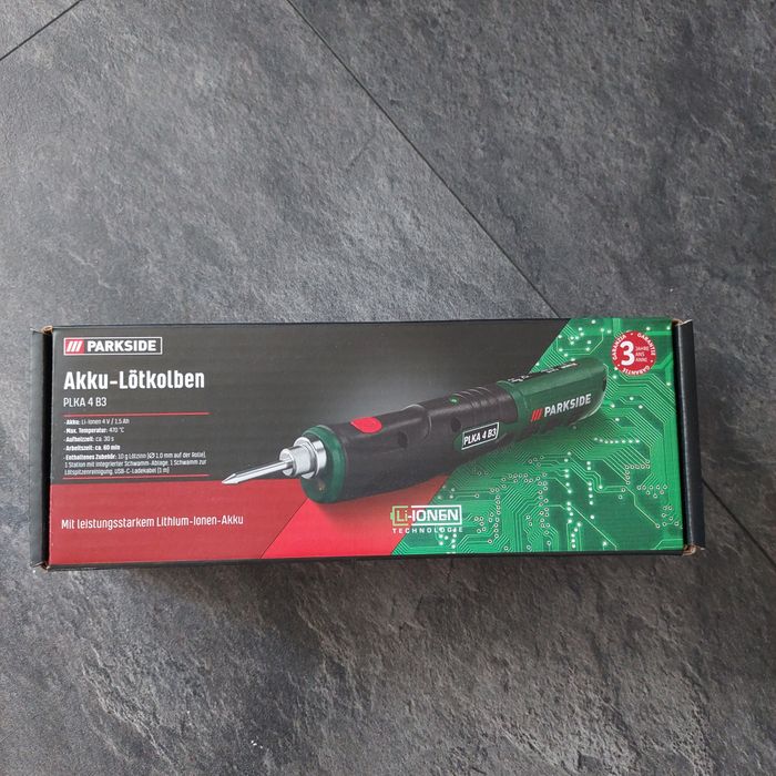 Akumulatorowa kolba lutownicza