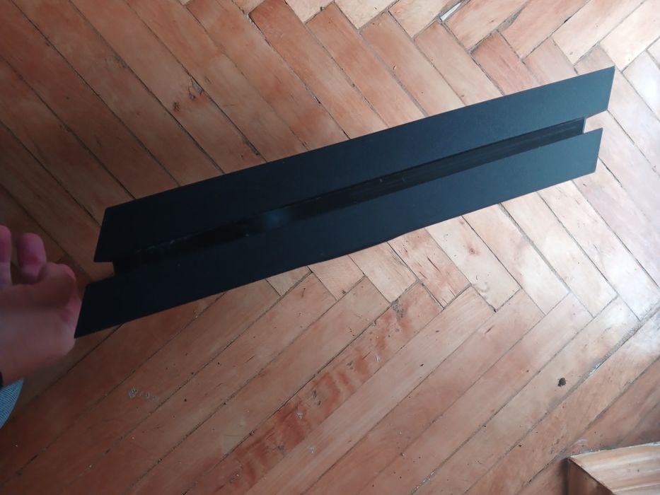 ps4 sony playstation 4 2джостика+3 игры