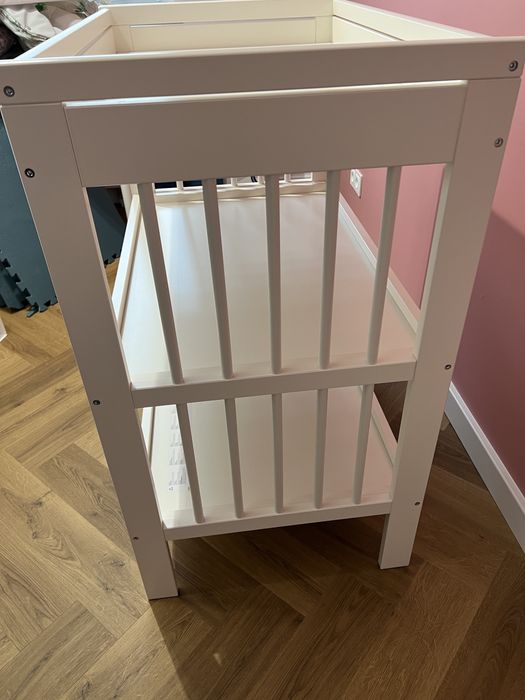 Stół do przewijania Gulliver wraz z matą.